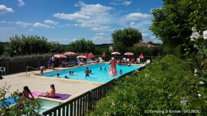 Camping La Bastide***