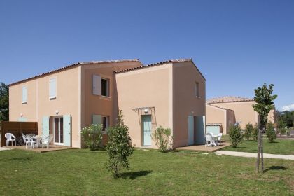 Les maisons de la résidence Les Demeures du Ventoux